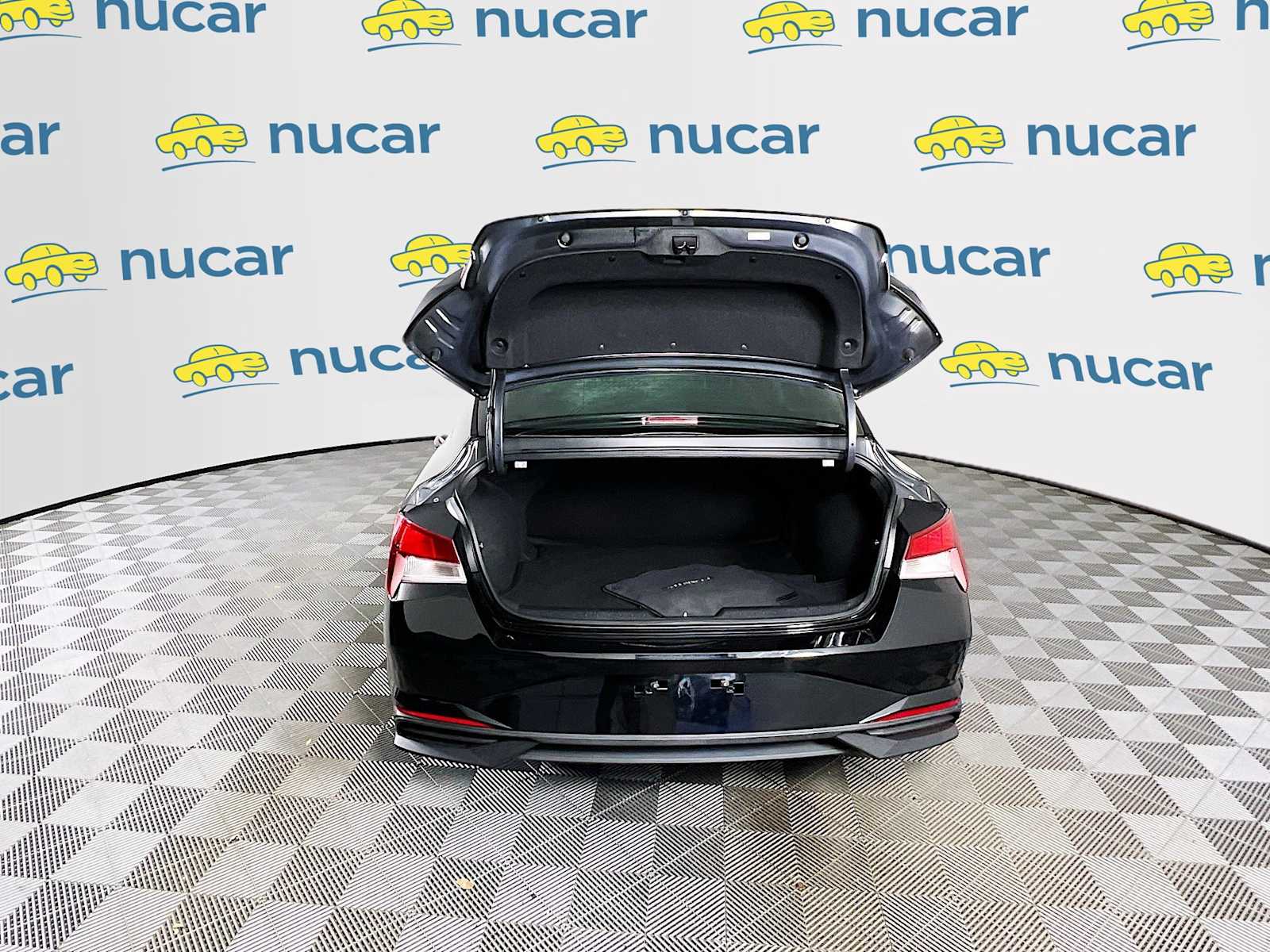 2023 Hyundai Elantra SEL - Photo 24