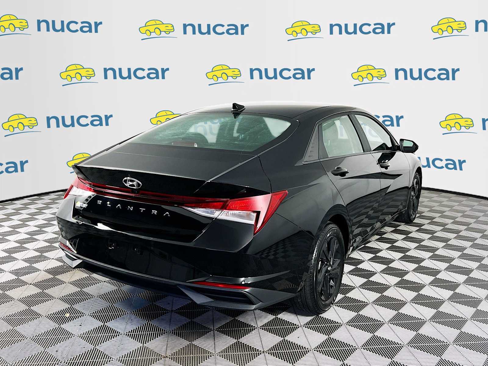 2023 Hyundai Elantra SEL - Photo 7