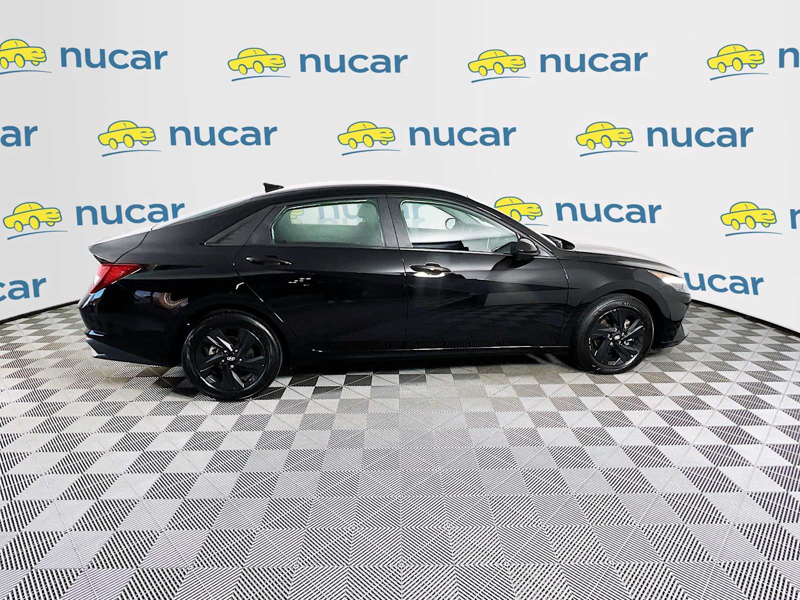 2023 Hyundai Elantra SEL - Photo 8