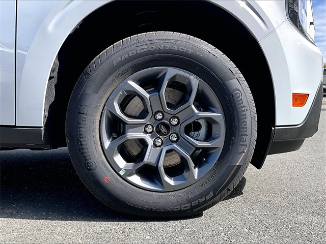 2025 Ford Maverick XLT - Photo 13