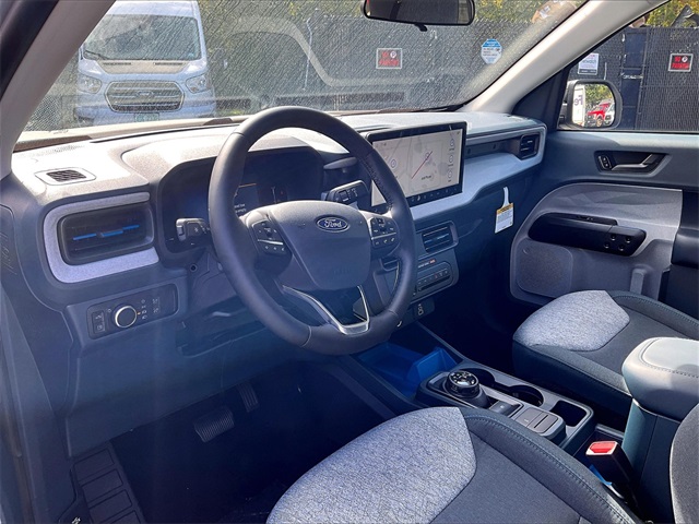 2025 Ford Maverick XLT - Photo 7