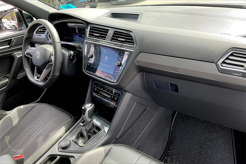 2024 Volkswagen Tiguan 2.0T SE R-Line Black - Photo 13