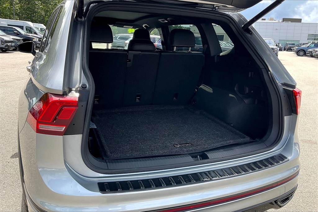 2024 Volkswagen Tiguan 2.0T SE R-Line Black - Photo 35