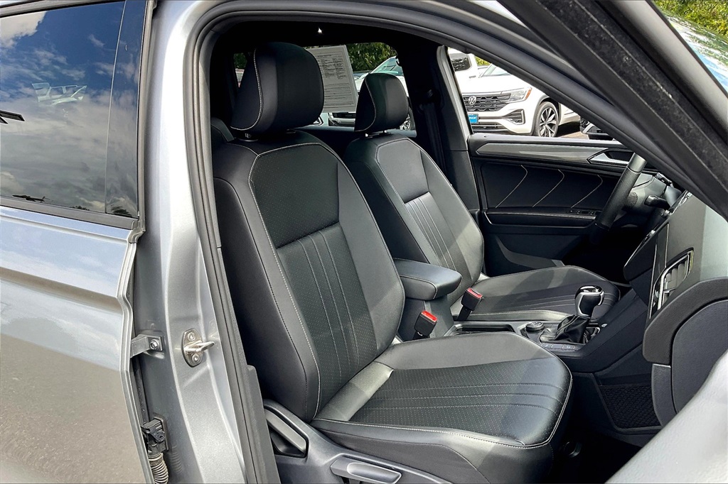 2024 Volkswagen Tiguan 2.0T SE R-Line Black - Photo 10