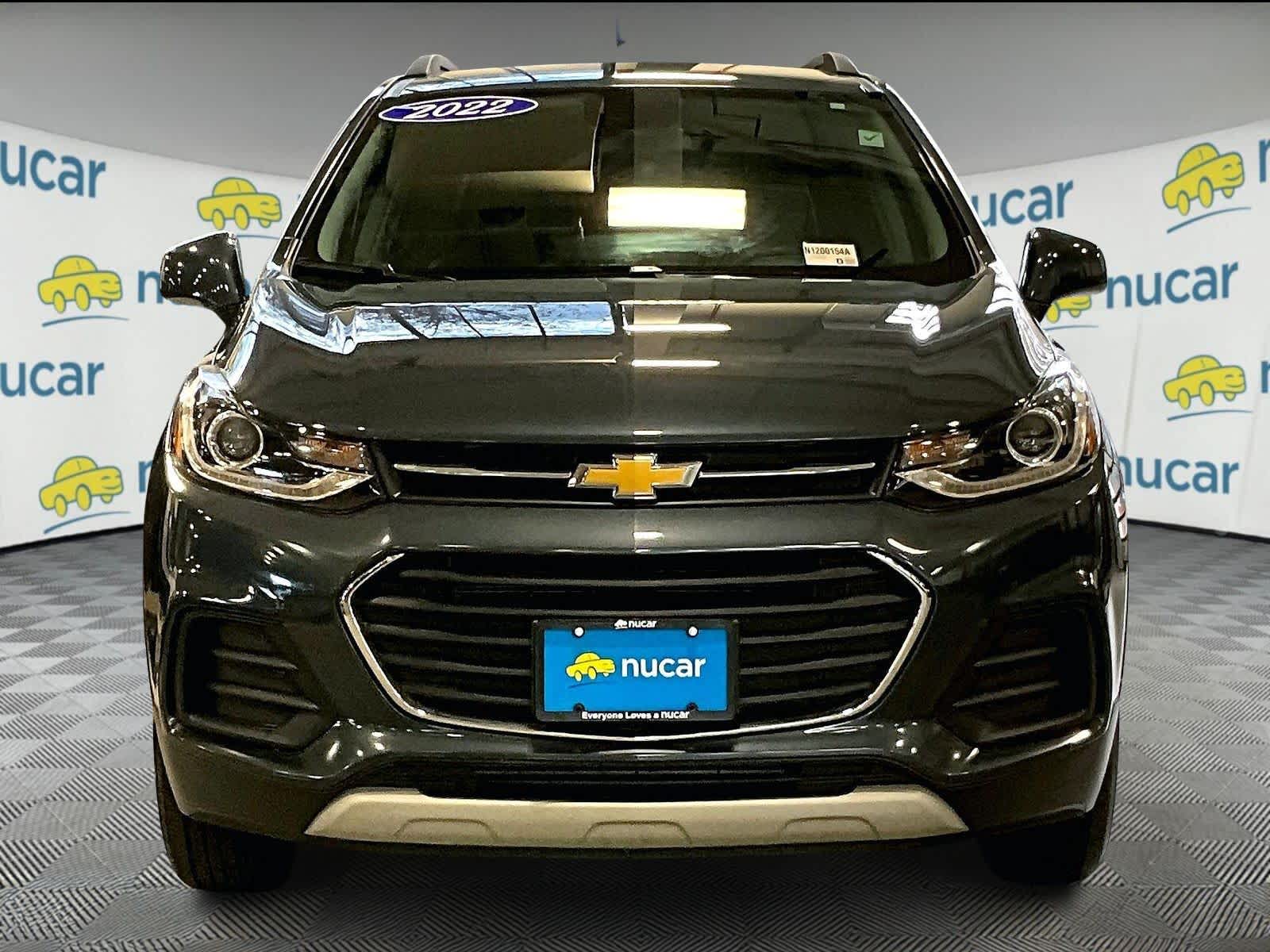 2022 Chevrolet Trax LT - Photo 2