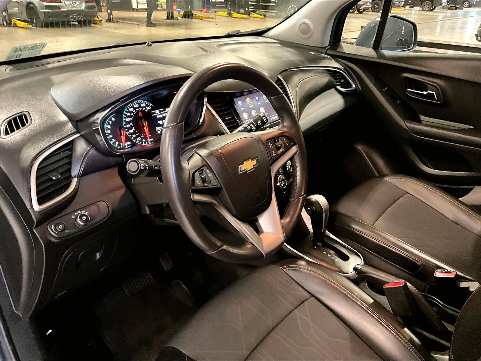 2022 Chevrolet Trax LT - Photo 8