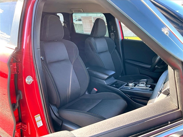 2022 Mitsubishi Outlander ES - Photo 11