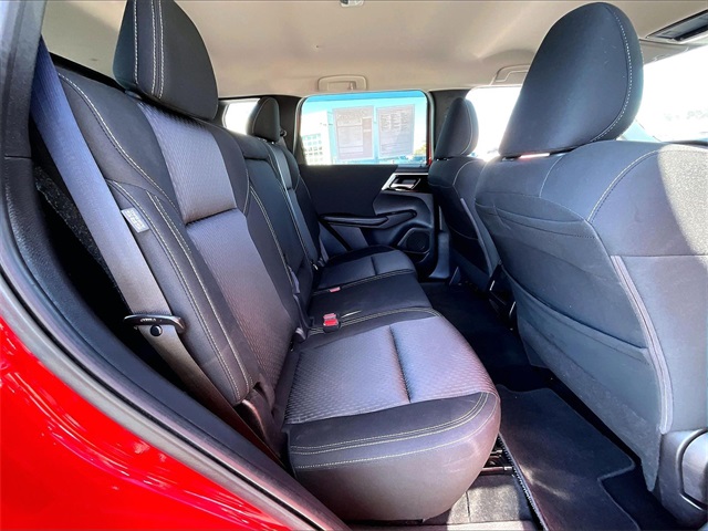 2022 Mitsubishi Outlander ES - Photo 15