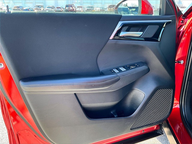 2022 Mitsubishi Outlander ES - Photo 9