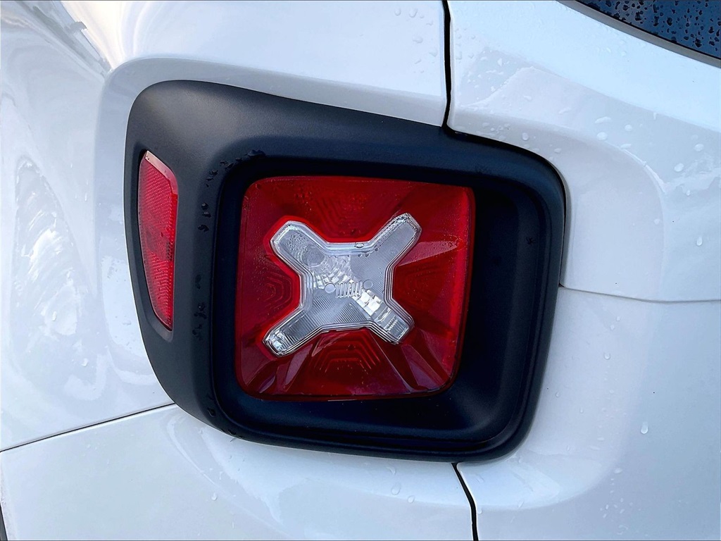 2023 Jeep Renegade  - Photo 30