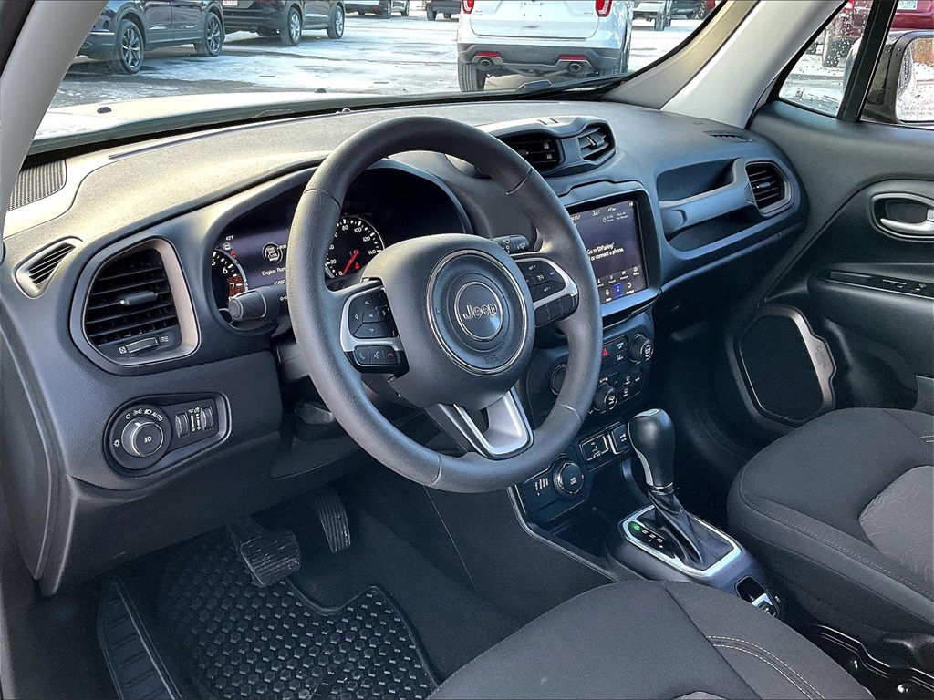 2023 Jeep Renegade  - Photo 8