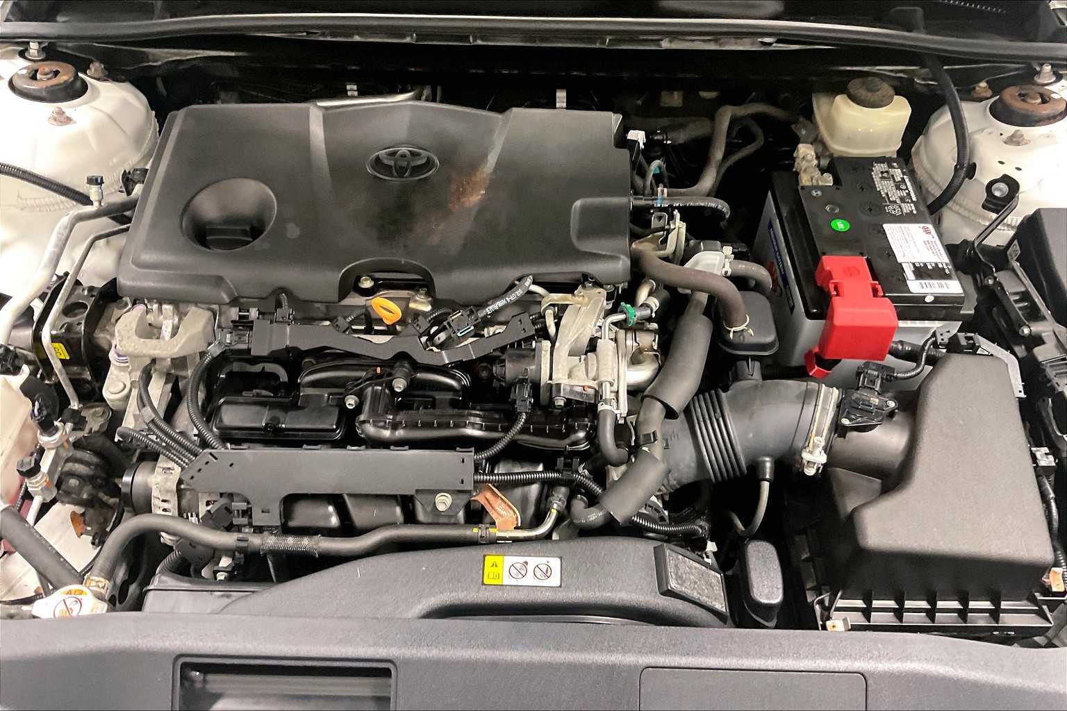 2018 Toyota Camry LE - Photo 34