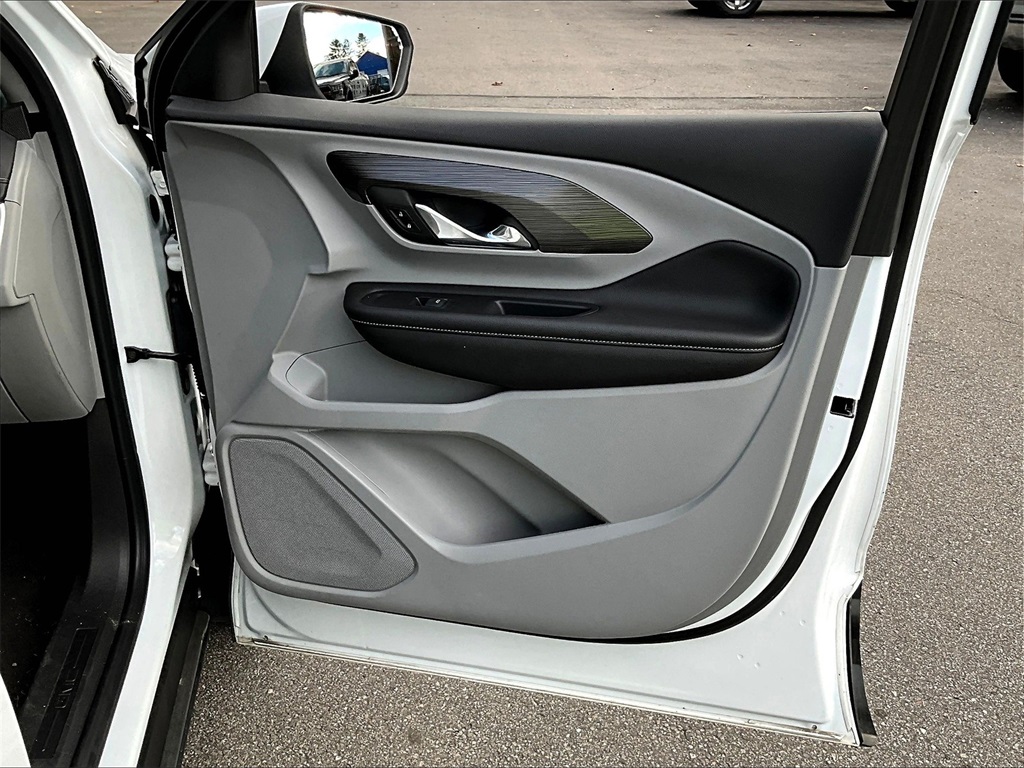 2023 GMC Terrain SLE - Photo 12