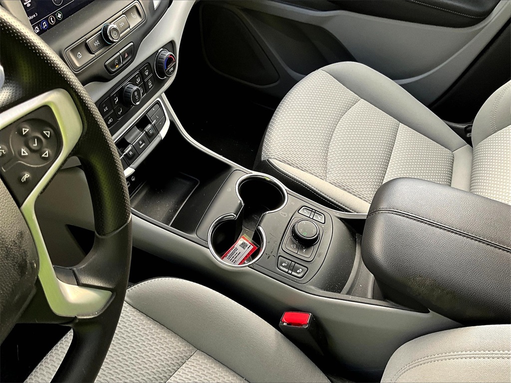 2023 GMC Terrain SLE - Photo 20