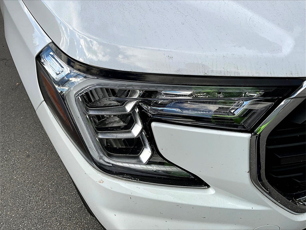 2023 GMC Terrain SLE - Photo 32