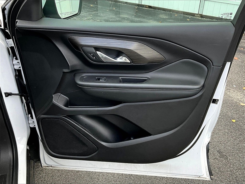 2024 GMC Terrain SLE - Photo 12
