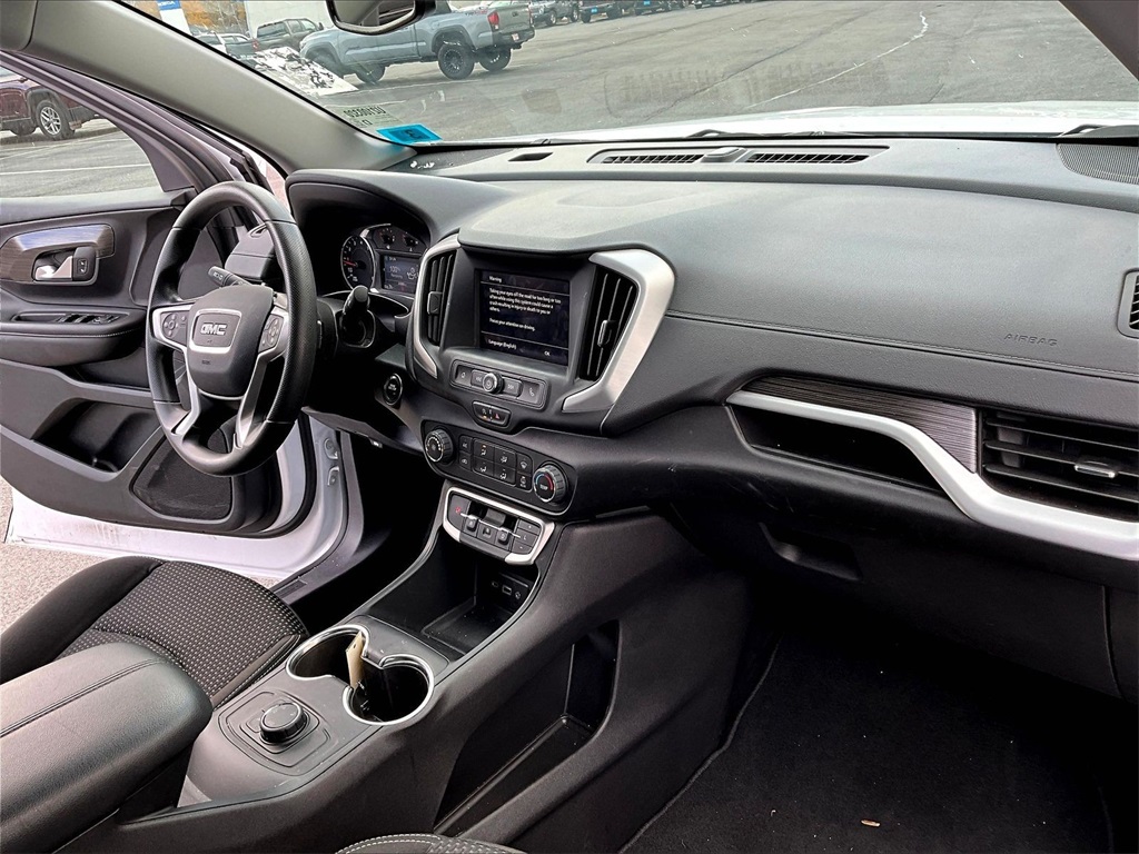 2024 GMC Terrain SLE - Photo 14