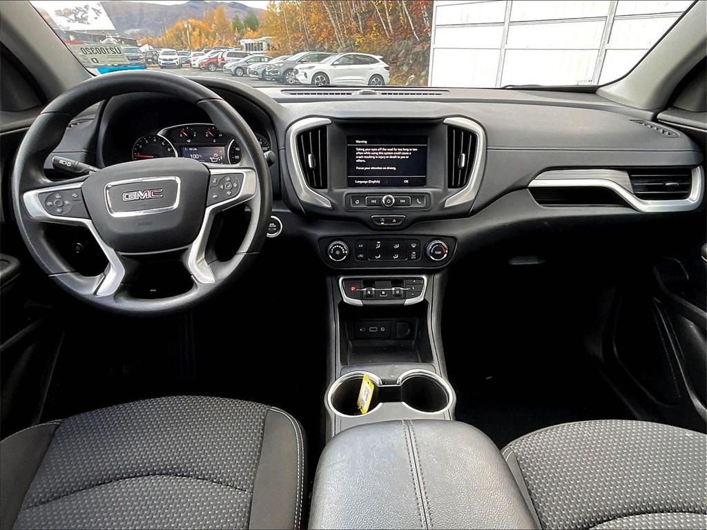2024 GMC Terrain SLE - Photo 21