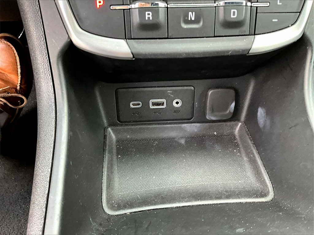 2024 GMC Terrain SLE - Photo 26
