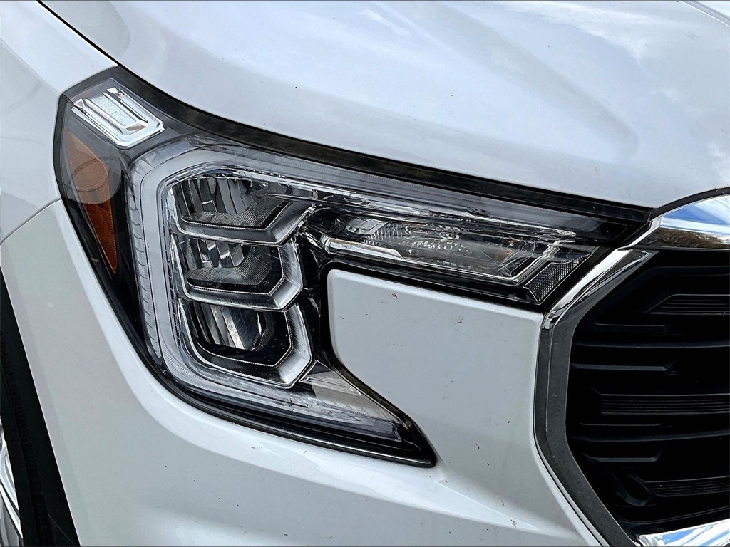 2024 GMC Terrain SLE - Photo 30