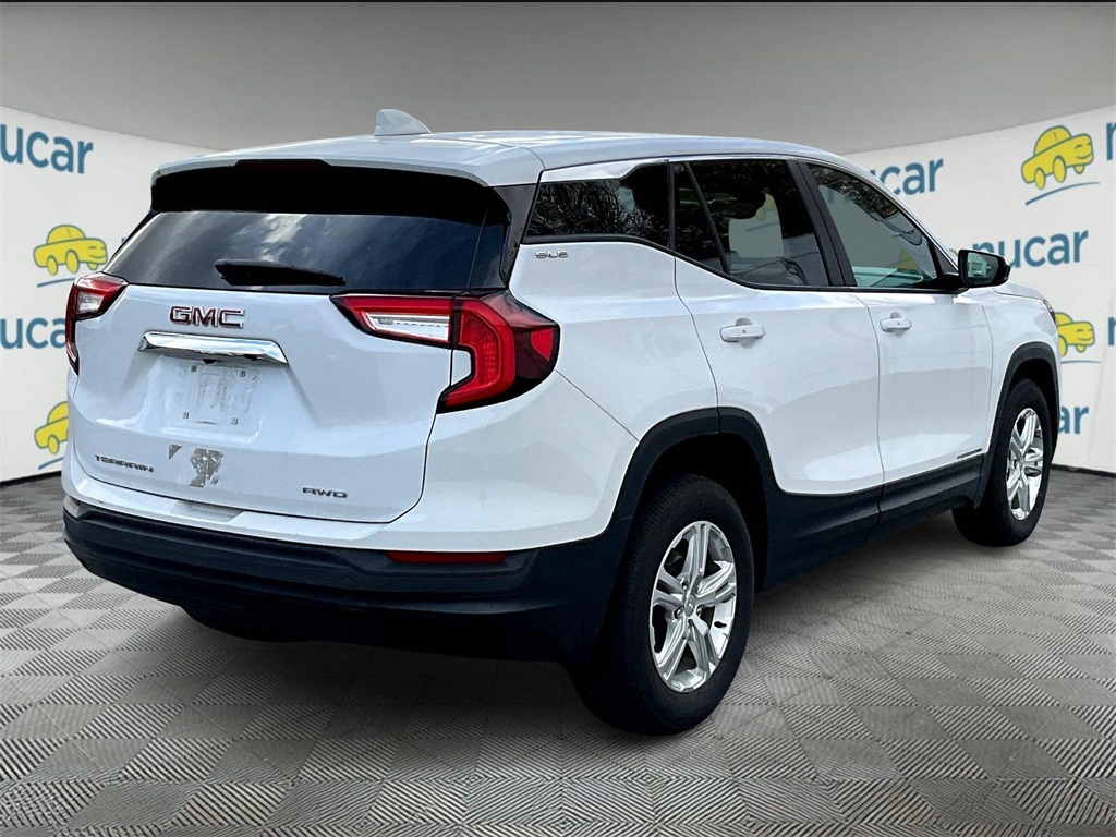 2024 GMC Terrain SLE - Photo 6