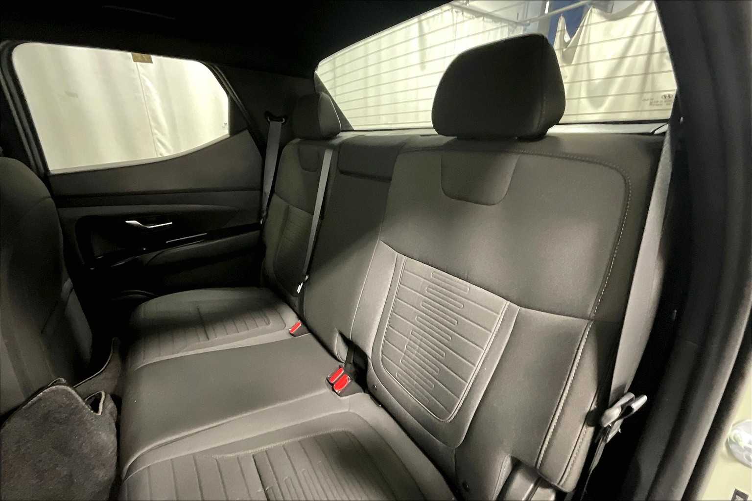 2024 Hyundai Santa Cruz SE - Photo 15