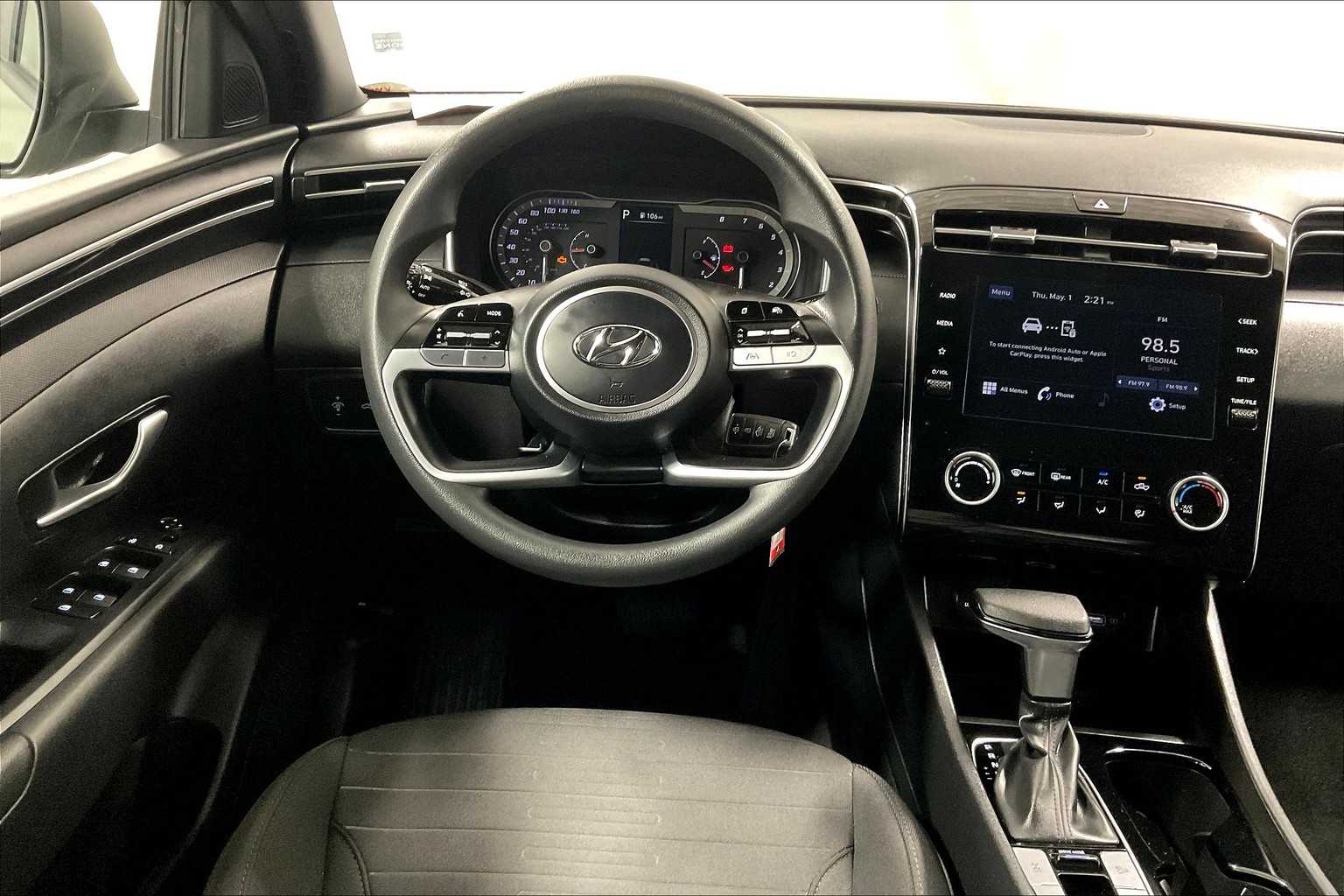 2024 Hyundai Santa Cruz SE - Photo 17