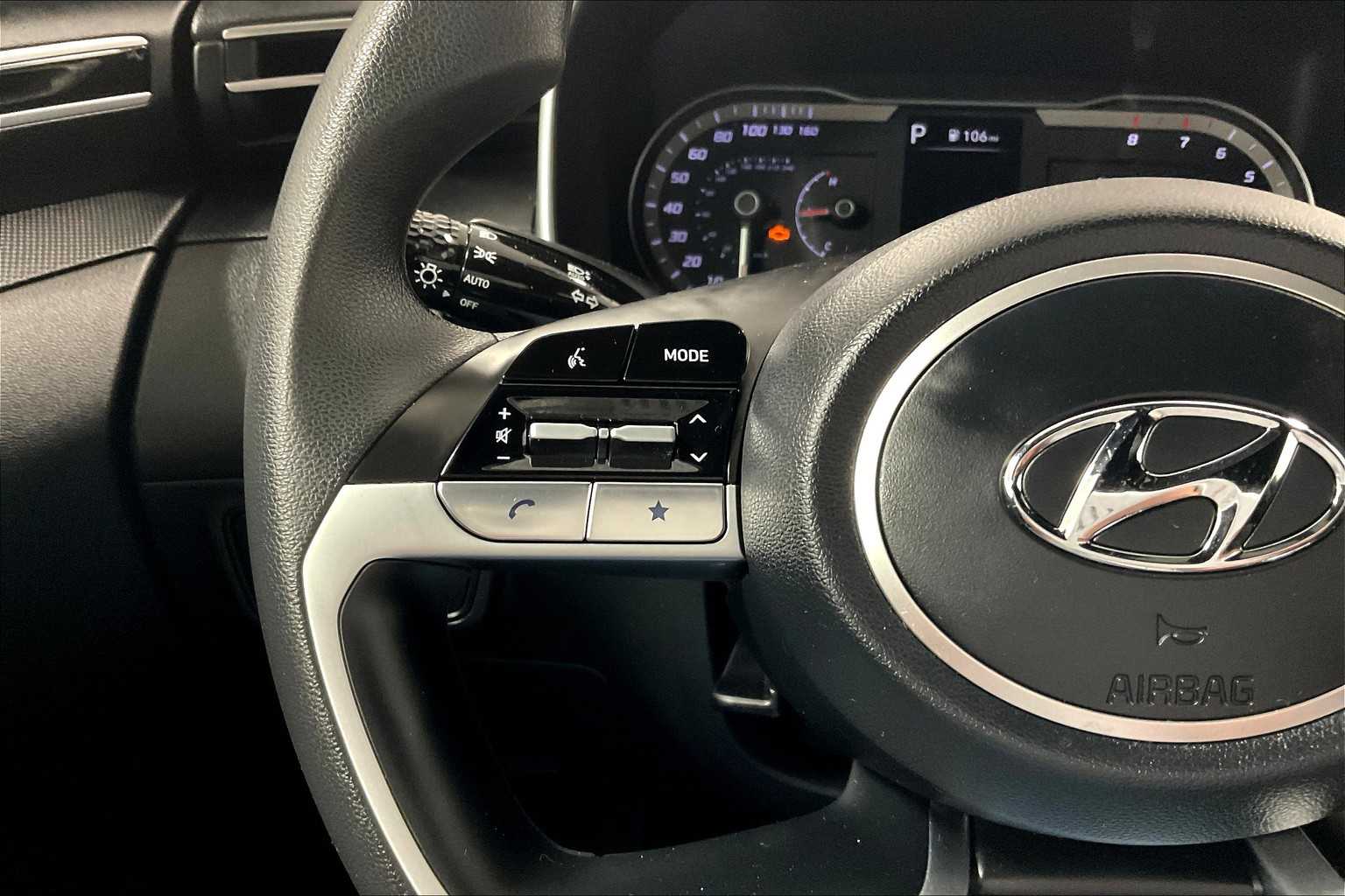2024 Hyundai Santa Cruz SE - Photo 22