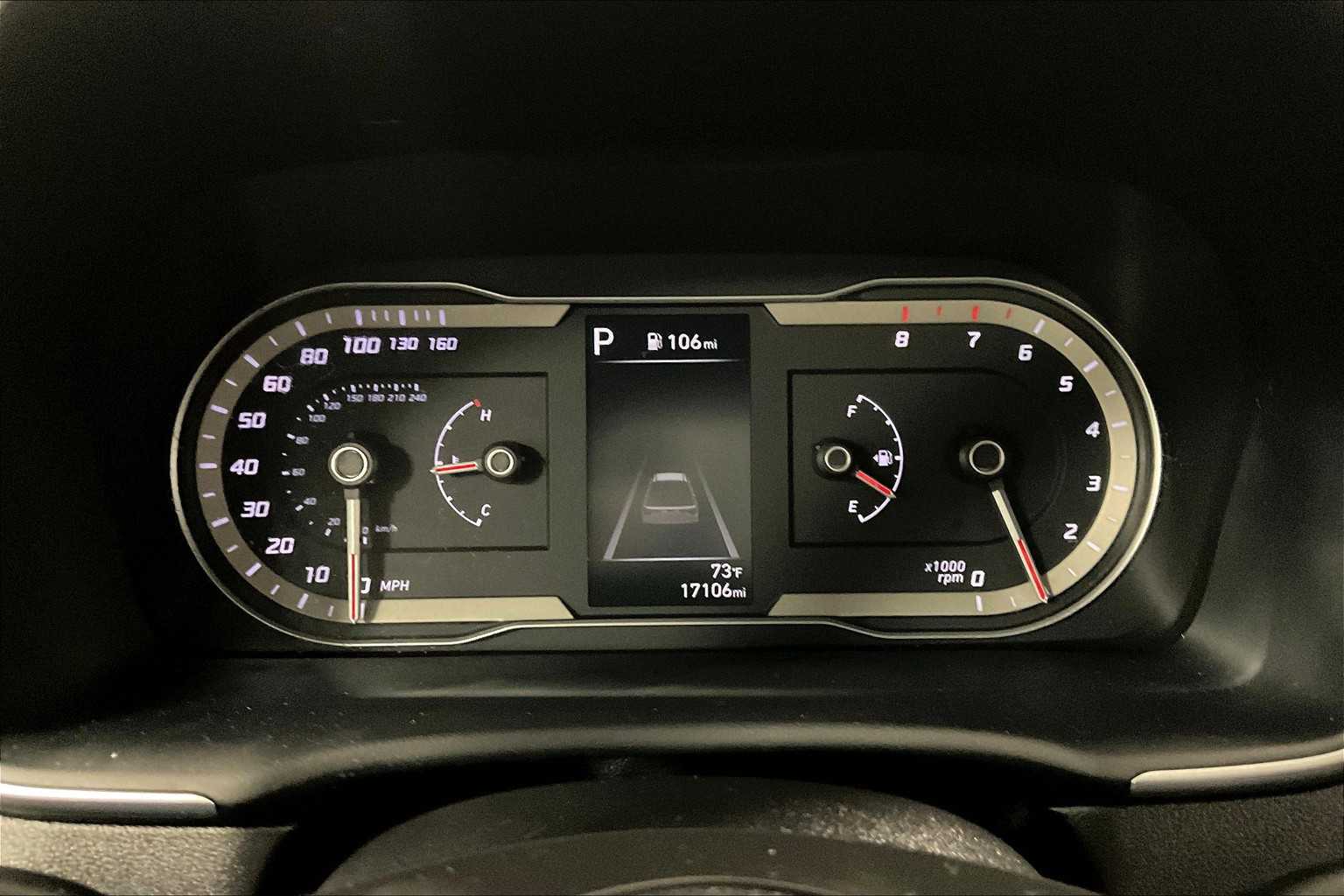 2024 Hyundai Santa Cruz SE - Photo 24