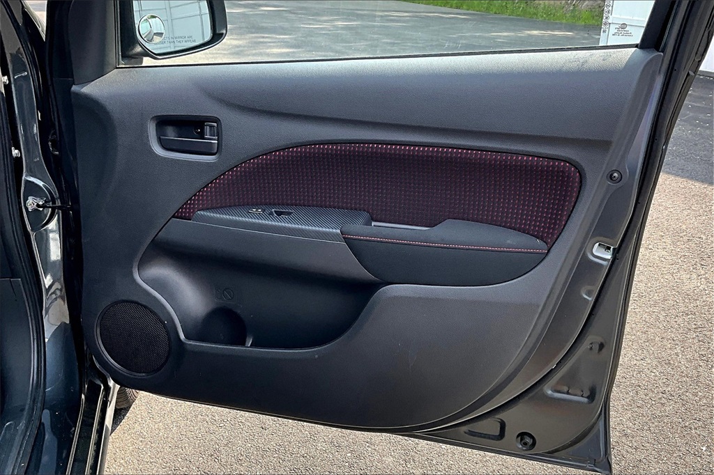 2024 Mitsubishi Mirage FWD - Photo 12
