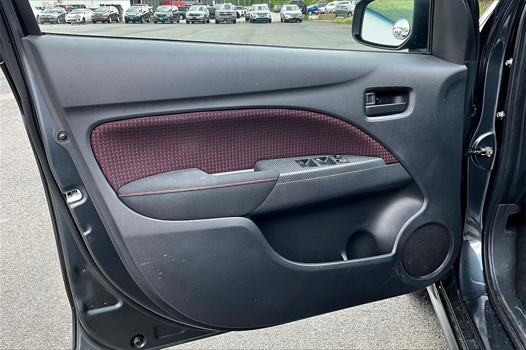 2024 Mitsubishi Mirage FWD - Photo 9