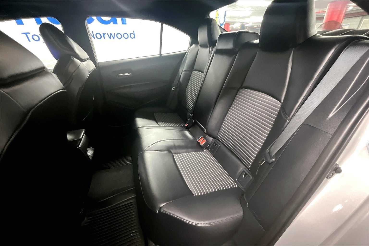 2025 Toyota Corolla XSE - Photo 15