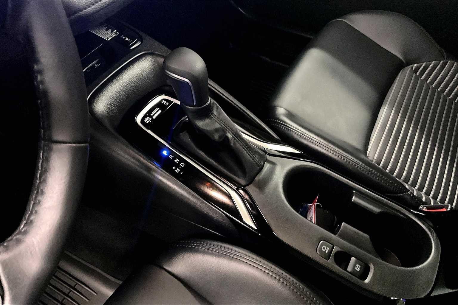 2025 Toyota Corolla XSE - Photo 20