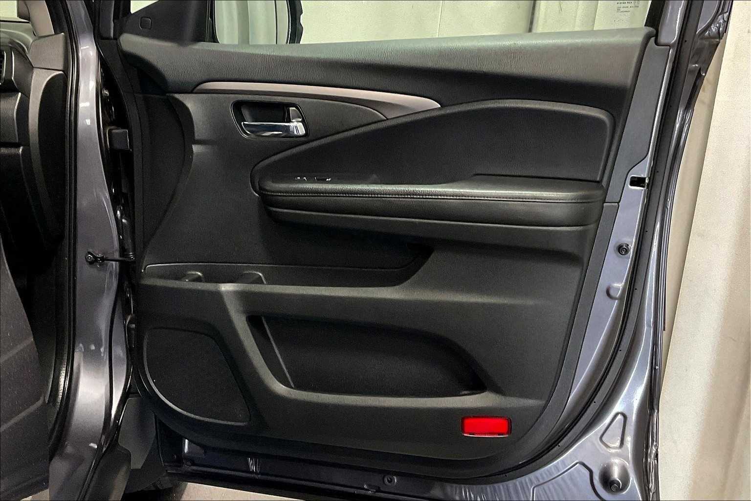 2022 Honda Pilot EX-L - Photo 12