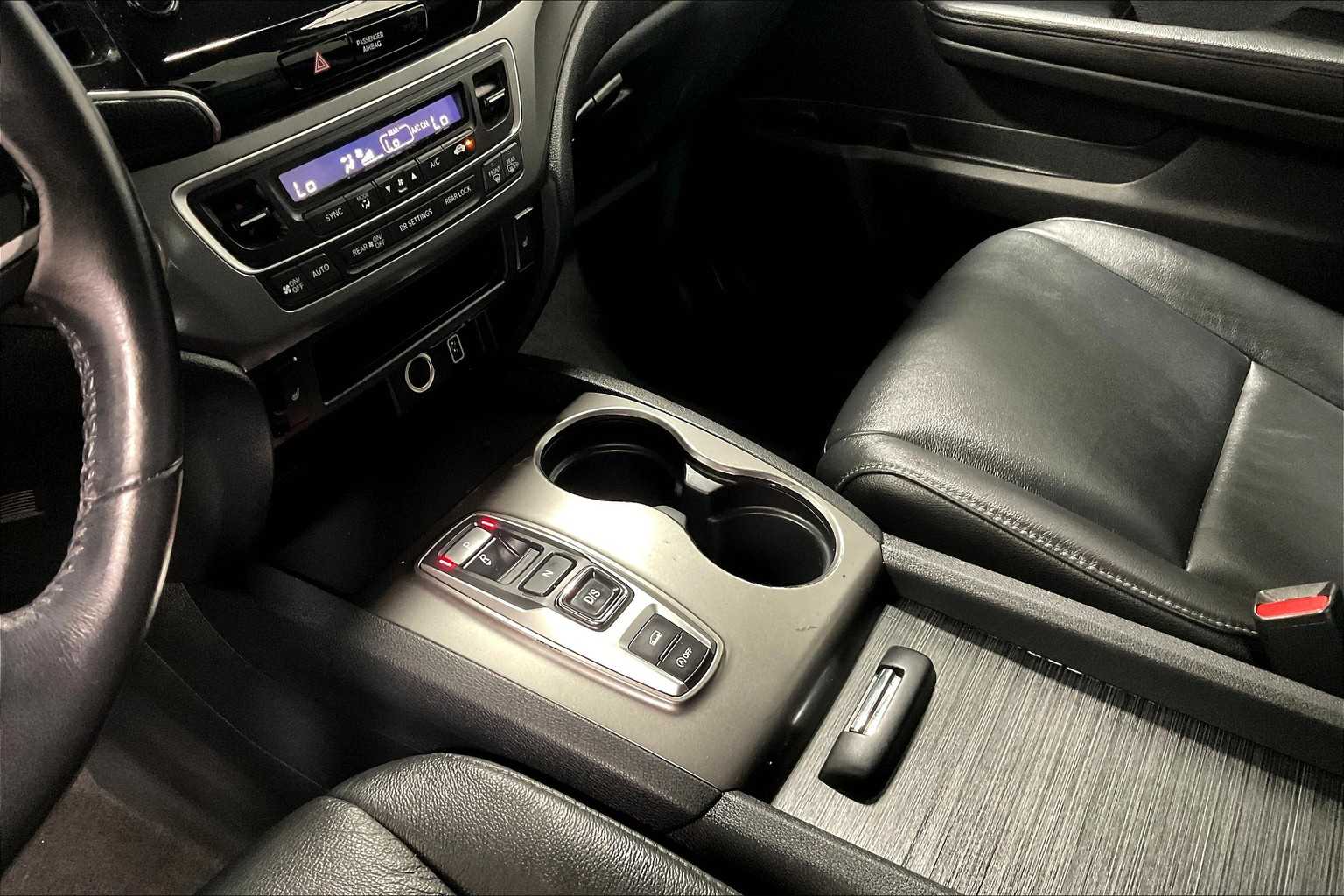 2022 Honda Pilot EX-L - Photo 21