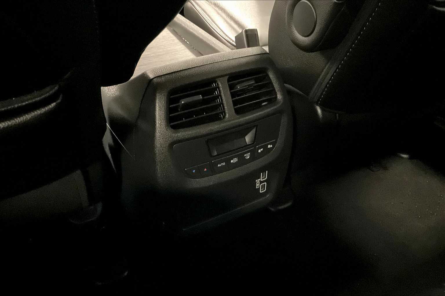 2022 Honda Pilot EX-L - Photo 29