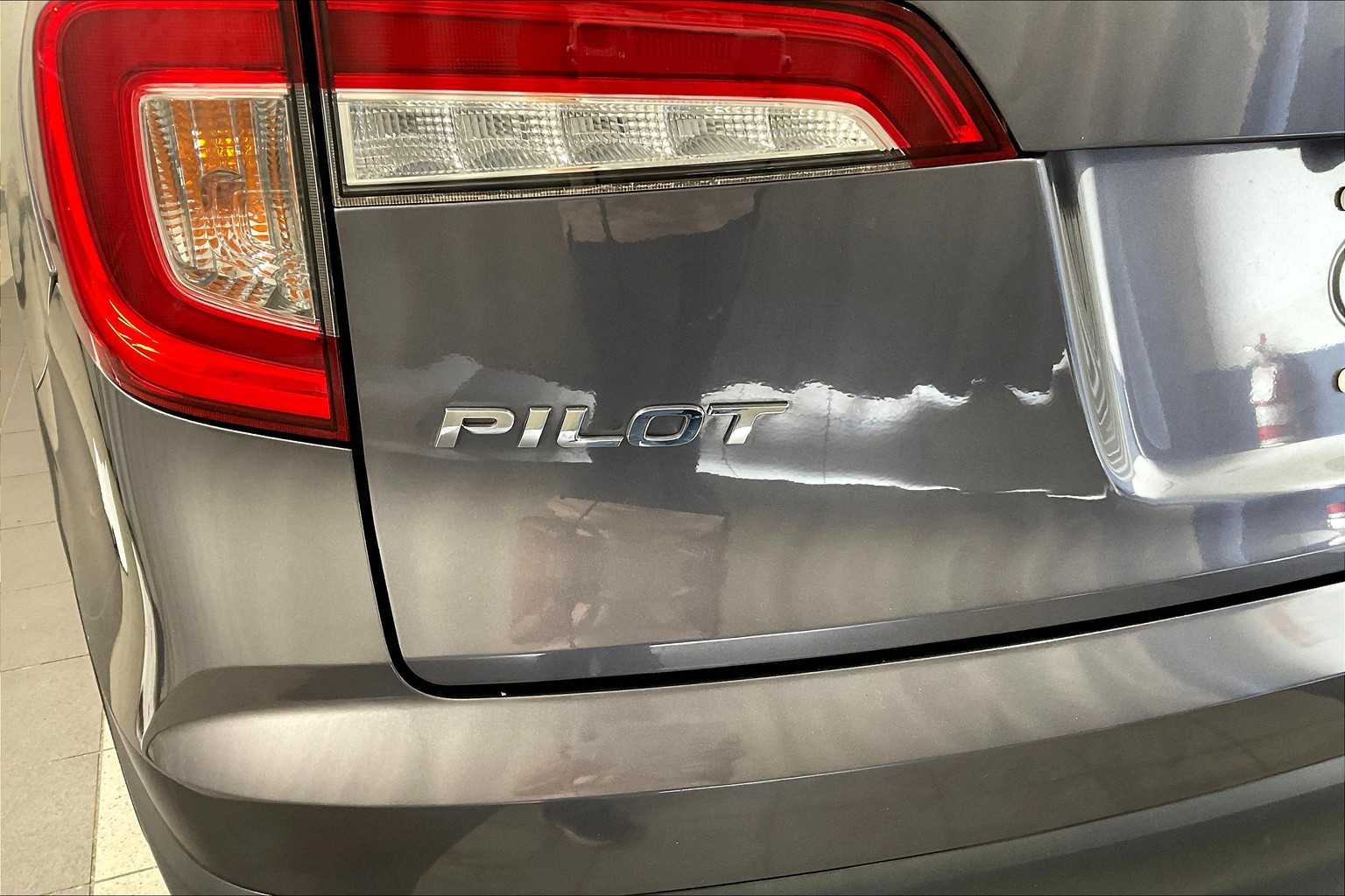 2022 Honda Pilot EX-L - Photo 30