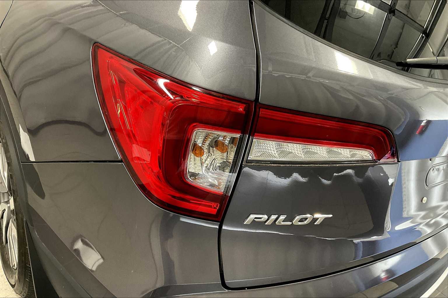 2022 Honda Pilot EX-L - Photo 35