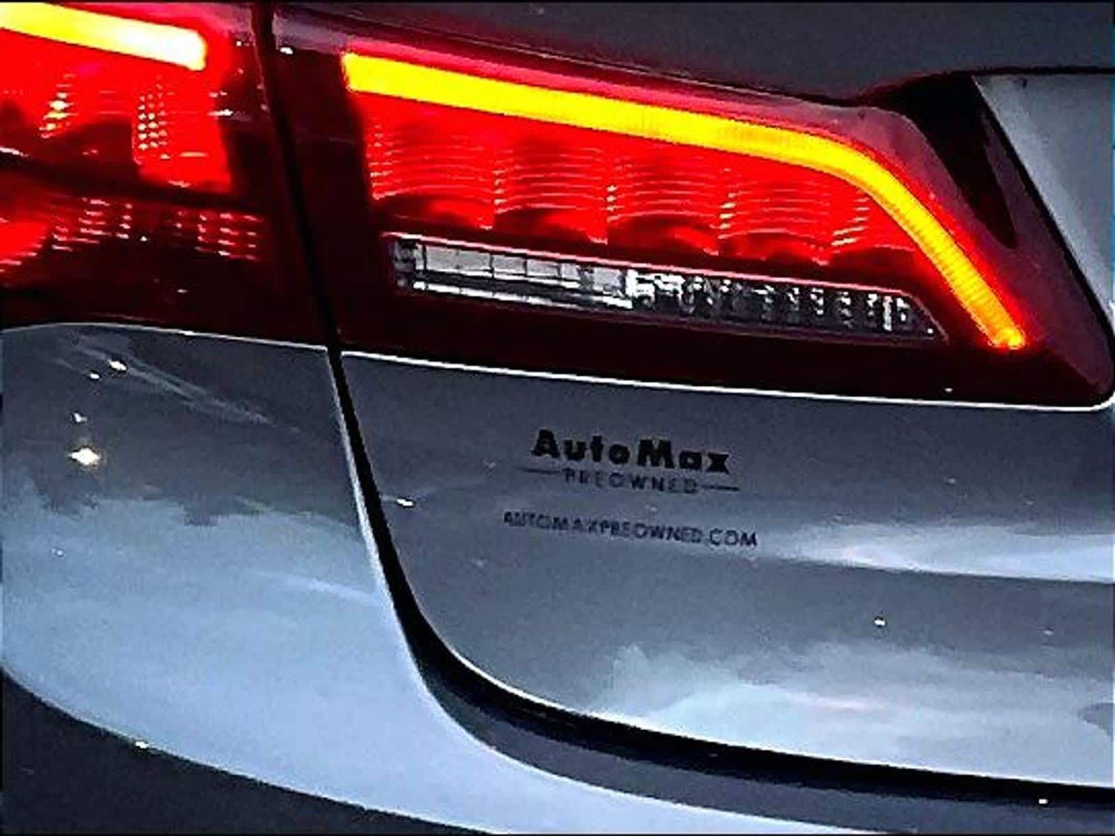 2017 Acura TLX V6 - Photo 7