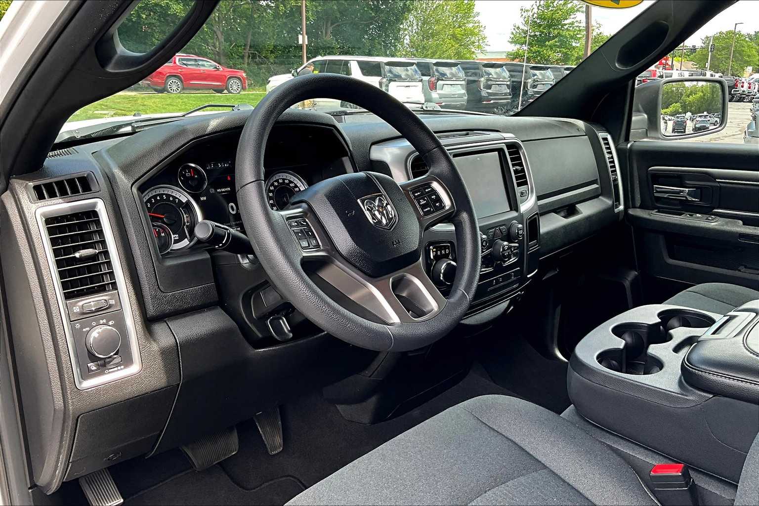 2022 Ram 1500 Classic Warlock - Photo 8
