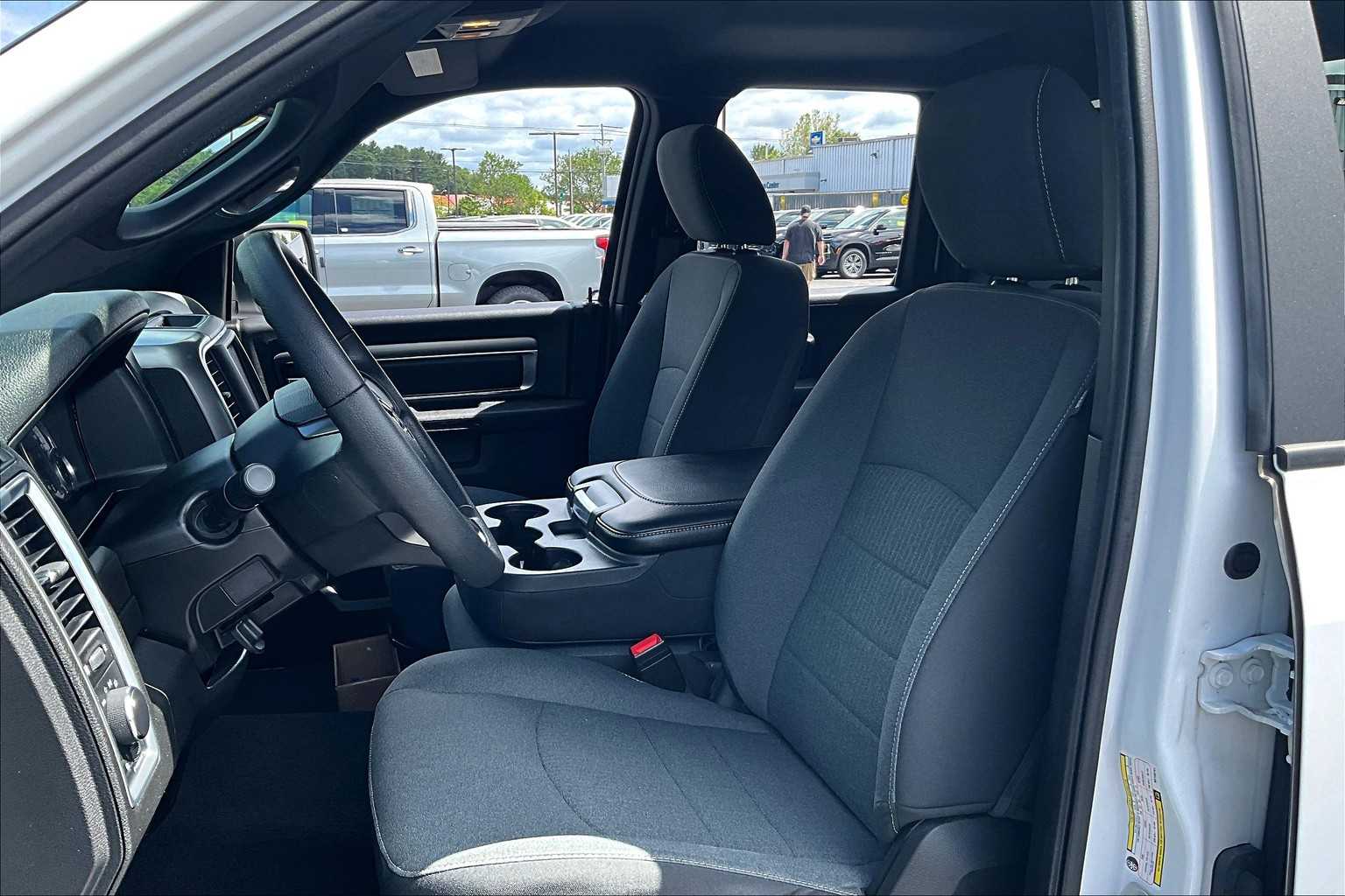 2022 Ram 1500 Classic Warlock - Photo 10