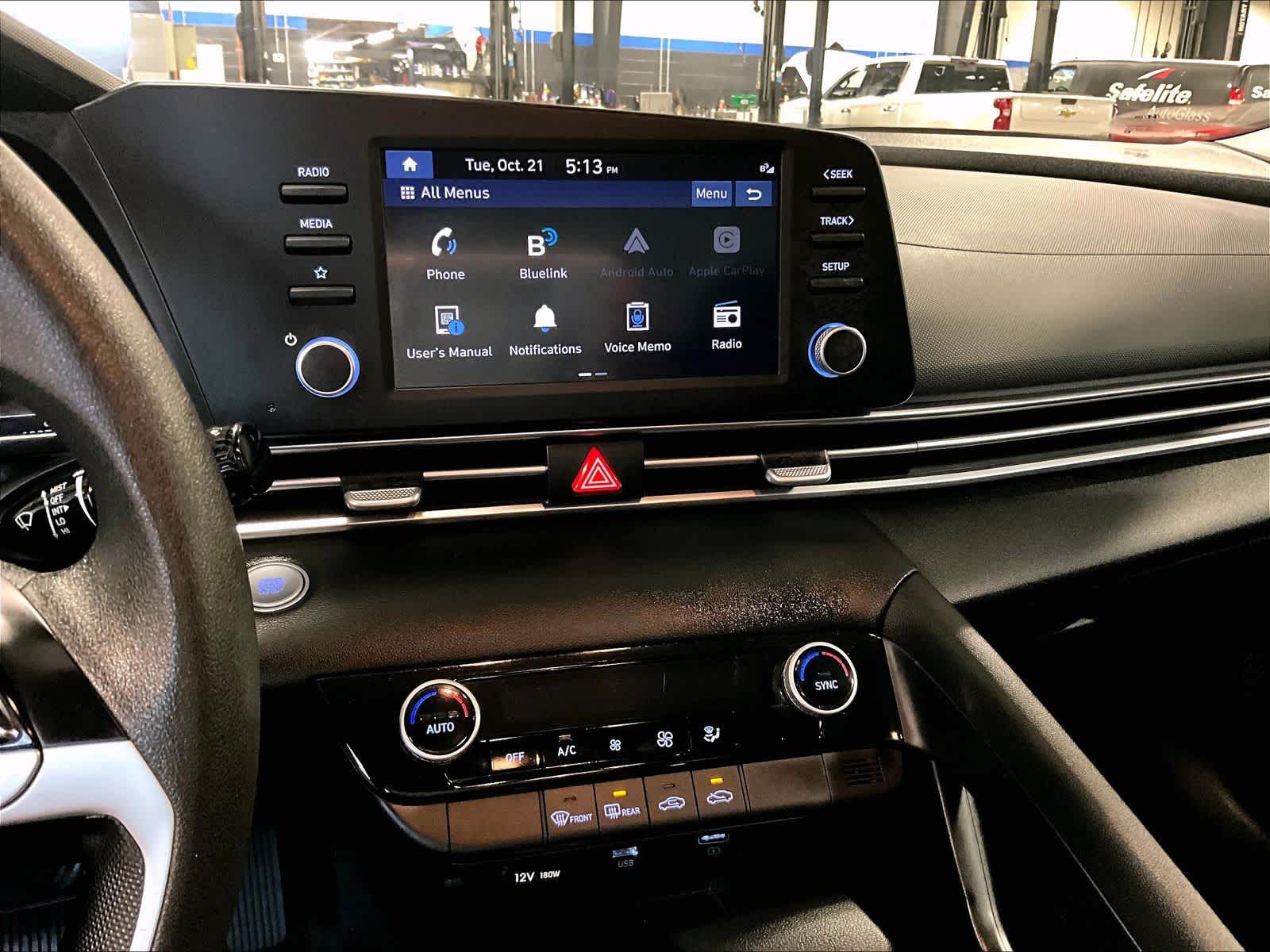 2023 Hyundai Elantra SEL - Photo 18