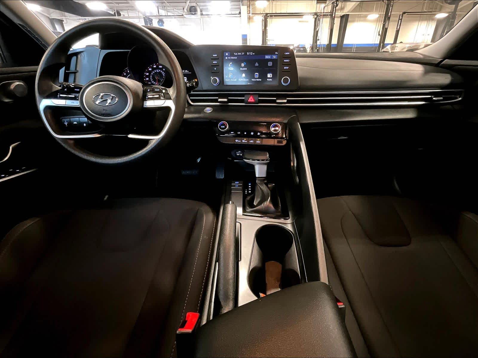 2023 Hyundai Elantra SEL - Photo 21