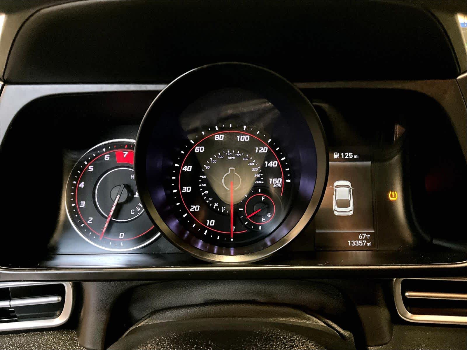 2023 Hyundai Elantra SEL - Photo 25
