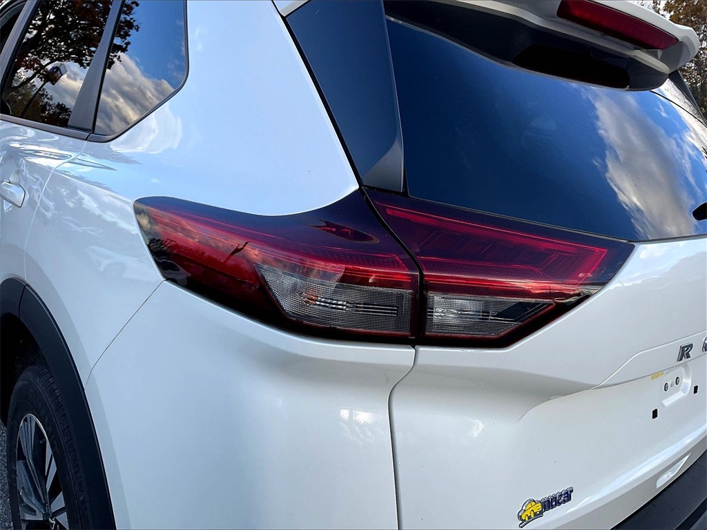 2023 Nissan Rogue SV - Photo 31