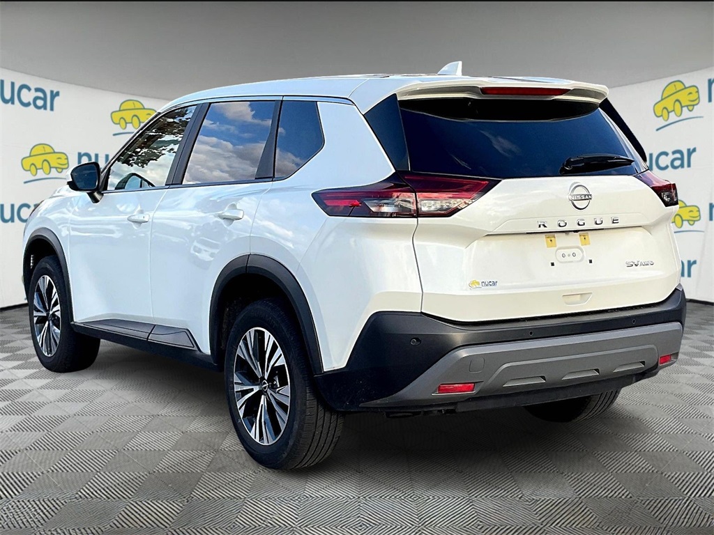 2023 Nissan Rogue SV - Photo 4