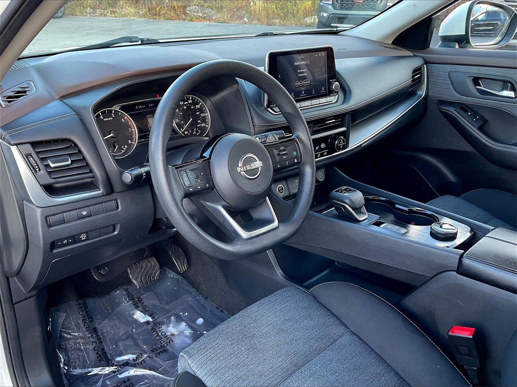 2023 Nissan Rogue SV - Photo 8