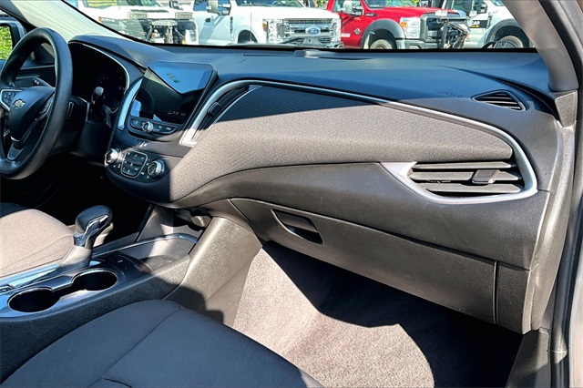 2022 Chevrolet Malibu LT - Photo 17