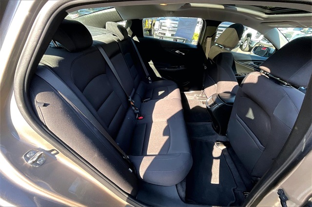 2022 Chevrolet Malibu LT - Photo 23