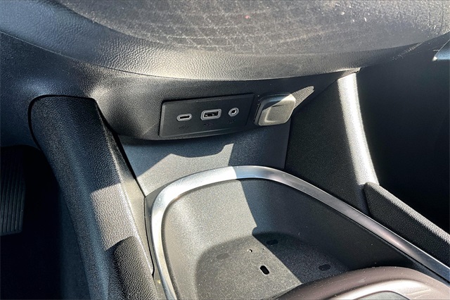 2022 Chevrolet Malibu LT - Photo 28